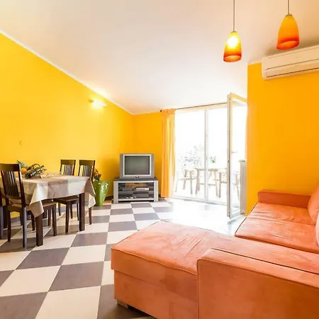 Modern Milotic Apartman Póla